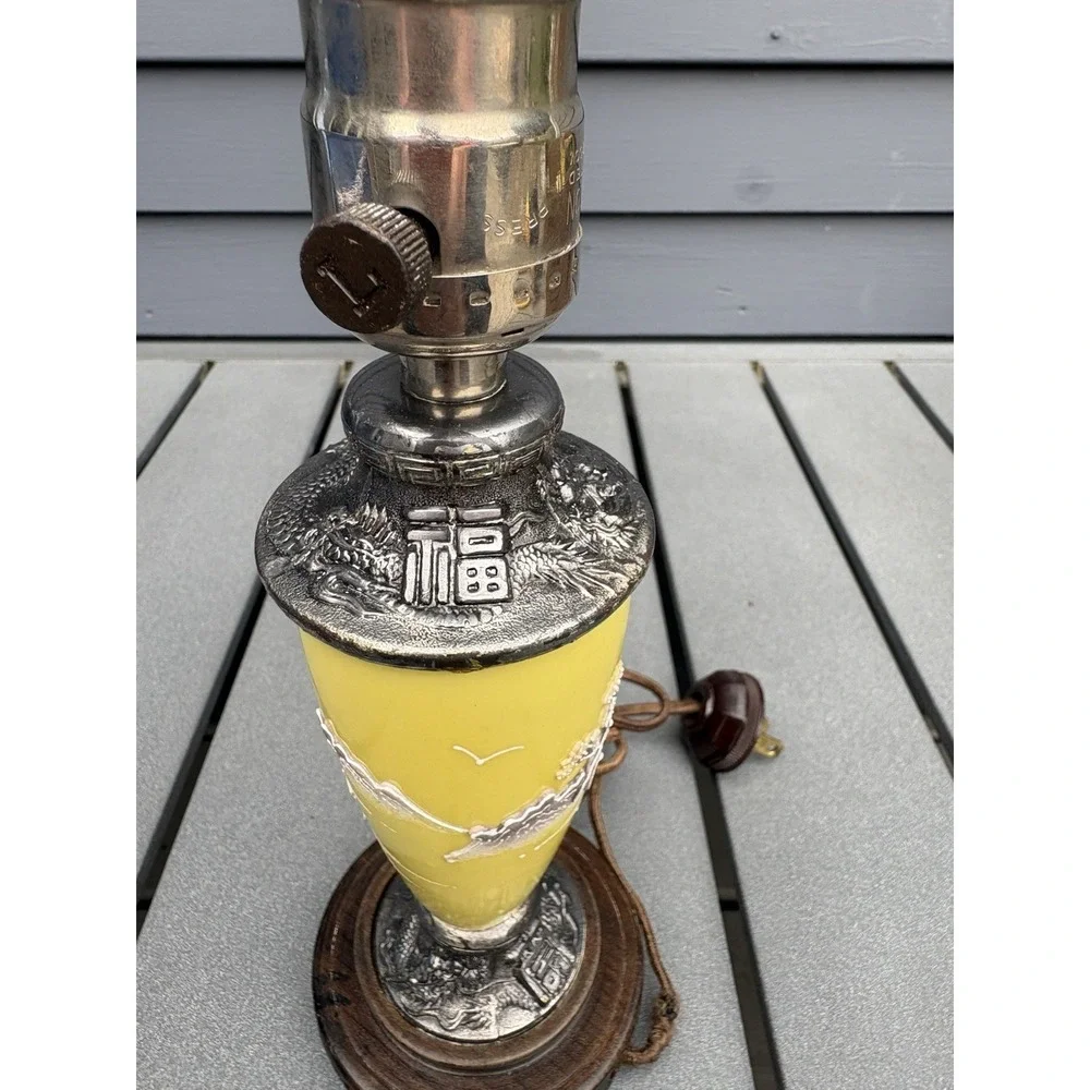 Vintage chinoiserie desk lamp yellow moriage mountain scene dragonware wood base